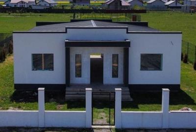 Casă cu 4 camere în Sânpetru - 6