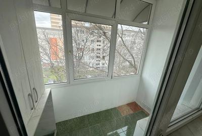 Apartament cu 2 camere decomandat în Craiovița Nouă - 1