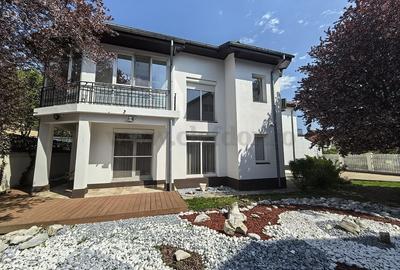 Casă individuală cu 6 camere cu Canalizare în Iancu Nicolae - 1