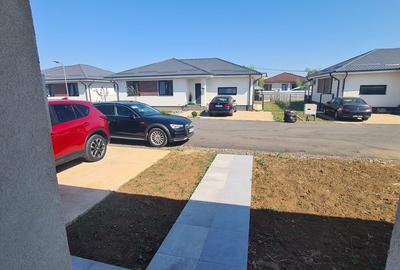Casă individuală cu 4 camere cu Teren 530 Mp în Balotești - 29