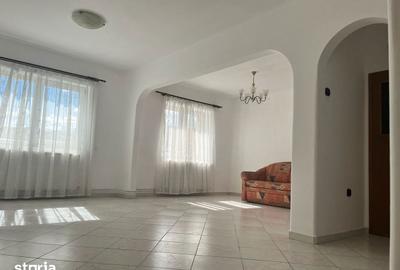 Apartament cu 4 camere în Central - 13