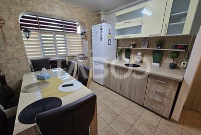 Apartament decomandat 3 camere balcon pivnita lift Vasile Aaron Sibiu - 13