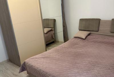 Apartament cu 4 camere decomandat în Central - 2