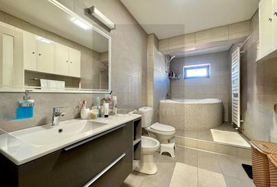 Vânzare apartament cu 3 camere - 130 m.p - în Zona CUG, Iași. - 20