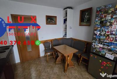 Apartament cu 3 camere decomandat, mobilat în Ultracentral - 2