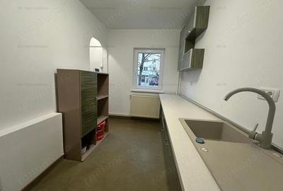 Spațiu comercial, de 55 mp, în Griviței