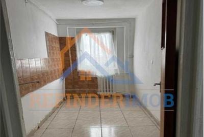 Vanzare apartament 2 camere zona  Drumul Taberei - Metrou Raul Doamnei - 2