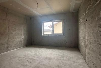 Casă cu 4 camere în Central - 3