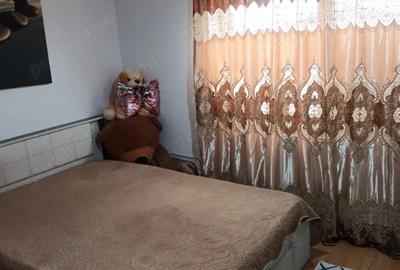 Vand apartament in ora?ul Gae?ti! Ocazie unica! - 2