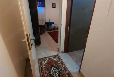 Garsonieră decomandată în Central - 2