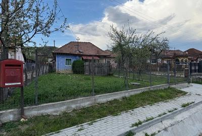 Teren de 570 mp, în Sălătrucel - 1