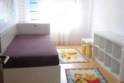 Apartament cu 3 camere decomandat în Central - 4