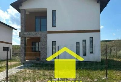 Casă individuală cu 4 camere cu Teren 300 Mp în Câmpenești - 4