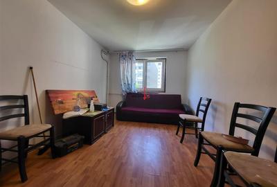 Garsonieră decomandată în Sălăjan