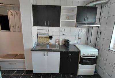 Apartament cu 3 camere decomandat în Berceni - 4
