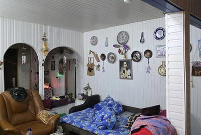 Casă cu 4 camere cu Teren 25 Mp în Păcurari - 11