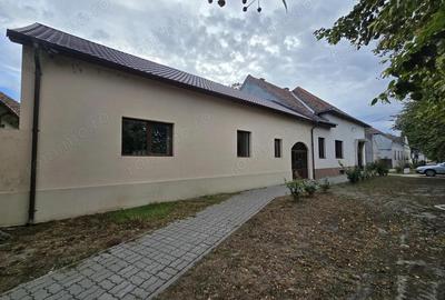 Casă cu 3 camere cu Teren 549 Mp în Cenad - 3