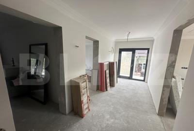 Casă cu 1 camere cu Teren 400 Mp în Semicentral - 1