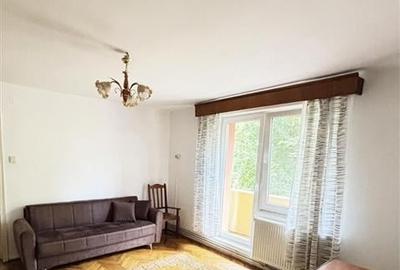 Apartament cu 3 camere, 7 Noiembrie