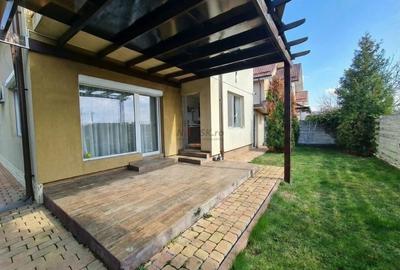 Casă individuală cu 4 camere cu Canalizare în Domnești - 3