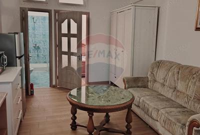 Garsoniera zona ultracentrala de inchiriat - 6