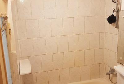 Apartament cu 2 camere decomandat în Complex Studențesc - 1