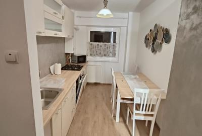 Centrul Civic - apartament 2 camere decomandat - etajul 1 - 7