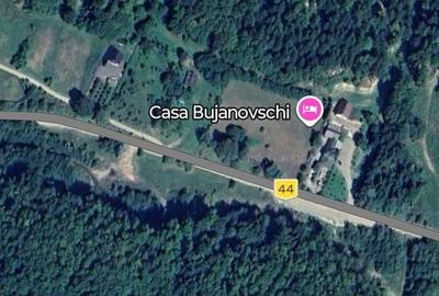 Teren de 3000 mp, în Sucevița - 1