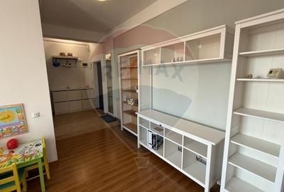 Apartament cu 3 camere de inchiriat in zona Damaroaia Apartament cu 3 camere de inchiriat in zona Damaroaia - 9