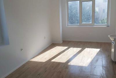 Spațiu comercial, de 20 mp, în Central - 6