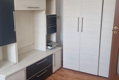 Garsonieră decomandată în Central - 1