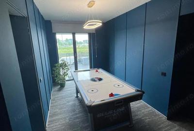 Apartament cu 4 camere nedecomandat în Pipera