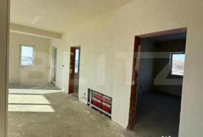 Casă cu 4 camere cu Teren 300 Mp în Central - 9