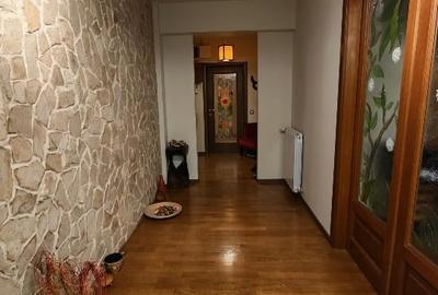 EXCLUSIVIST | Oază Urbană cu Curte Proprietate - Apartament 5 Camere, 3 Băi, 2 L - 4