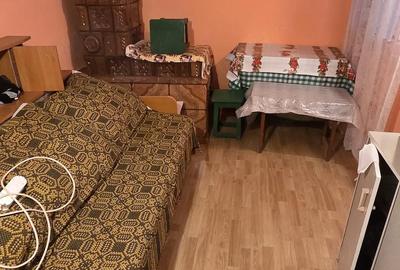 Casă cu 2 camere cu Teren 844 Mp în Brăești - 11
