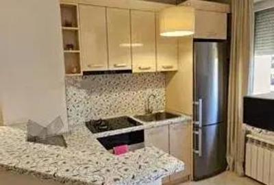 Garsonieră decomandată în Primăverii - 3