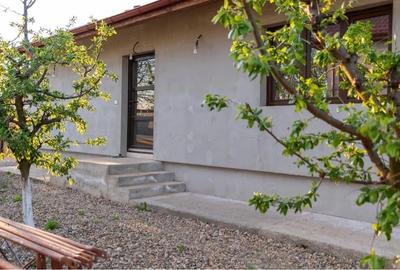 Casă cu 3 camere cu Teren 5 Mp în Lazuri - 4