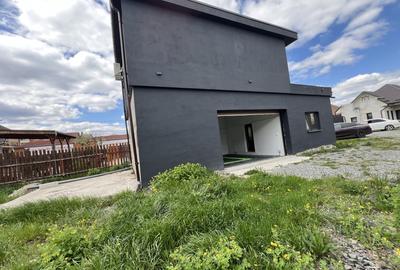 Casă individuală cu 3 camere cu Canalizare în Florești - 15