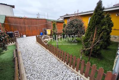 Casă cu 10 camere cu Canalizare în CET - 24