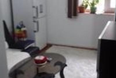 Apartament cu 2 camere decomandat în Olimp - 2