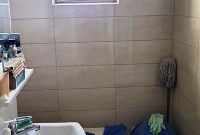 Apartament cu 2 camere, decomandat, cartier Micro 5 - 5