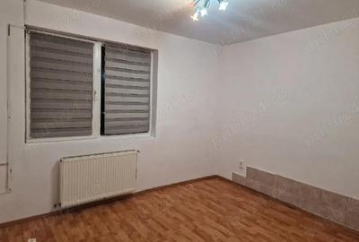 Spațiu comercial, de 50 mp, în Florești - 2