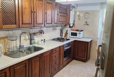 Ofer spre inchiriere ap 3 camere in ansamblul Confort Park - 3