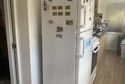 Apartament cu 3 camere în zona Răcădău, cod 8105 - 7