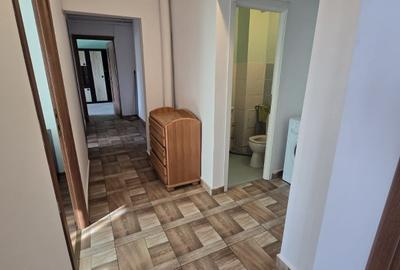 Apartament 3 Camere Decomandat Etaj 1 Gheorghe Lazăr - 390 Euro Apartament 3 Camere Decomandat Etaj 1 Gheorghe Lazăr - 390 Euro - 2