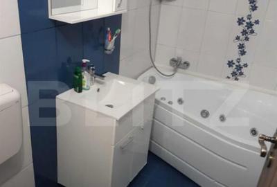 Apartament cu 2 camere semidecomandat, mobilat în Central