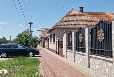 Casă cu 4 camere cu Teren 1439 Mp în Bocsig - 17