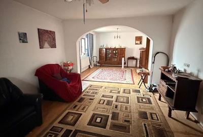 Casă cu 4 camere cu Teren 350 Mp în Agigea - 3