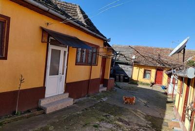 Casă cu 4 camere în Măderat - 13