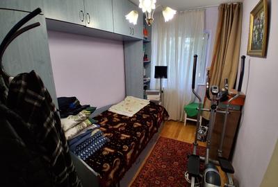 Apartament cu 3 camere decomandat, mobilat în Canta - 12